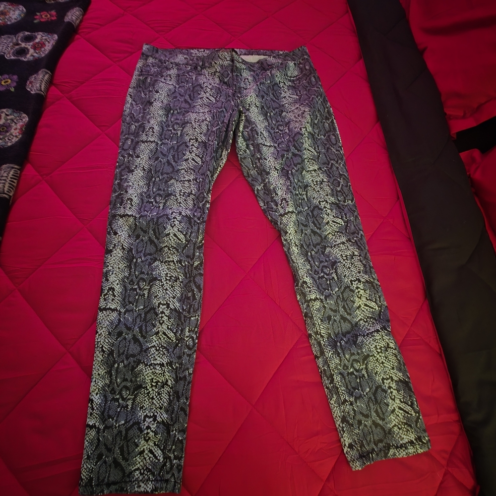 Chic Snake Print Straight Leg Pants